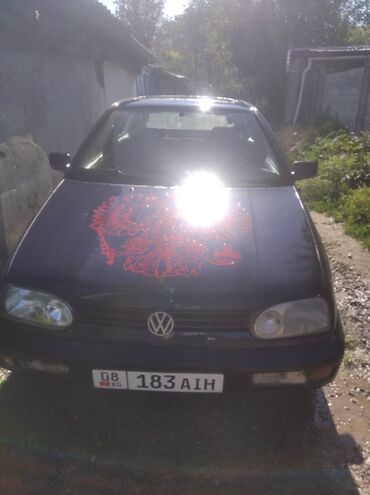 куда: Volkswagen Golf: 1993 г., 1.6 л, Механика, Бензин, Купе