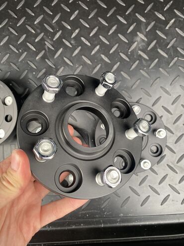 Другие автозапчасти: Проставки Большой выбор колесных проставок, центровочных колец, блины — 9