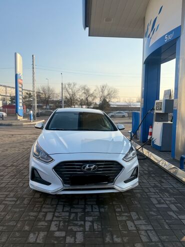 Hyundai: Hyundai Sonata: 2018 г., 2 л, Типтроник, Газ, Седан — 1