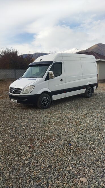 Mercedes-Benz: Mercedes-Benz Sprinter: 2012 г., 2.7 л, Механика, Дизель, Фургон