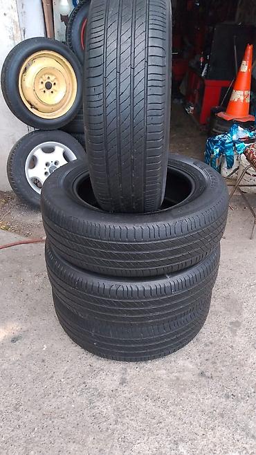 SUV üçün 4 ədəd yay/üç mövsüm şini Ölçü: 225/65 R17 Yük/sürət lalafo.az -da SUV üçün 4 ədəd yay/üç mövsüm şini Ölçü: 225/65 R17 Yük/sürət