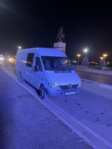 решетка радиатора пассат б3: Жеңил жүк ташуучу унаа, Mercedes-Benz, Стандарт, 3 т, Колдонулган