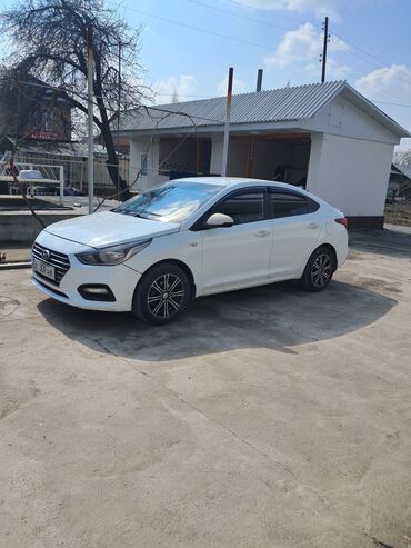 хундай велостер: Hyundai Solaris: 2018 г., 1.4 л, Автомат, Бензин, Седан