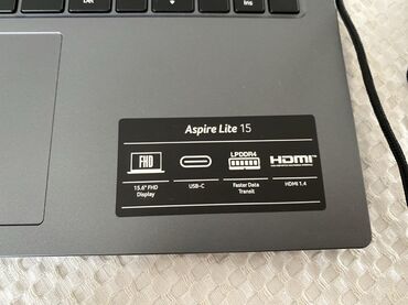 продаю нетбук: Ноутбук, Acer, 8 ГБ ОЭТ, Intel Celeron, 15.6 ", Татаал эмес тапшырмалар үчүн