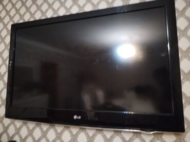 ekrani sinib: İşlənmiş Televizor LG 98" Ünvandan götürmə