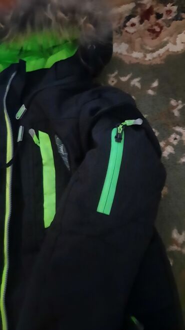 Верхняя одежда: Зимняя детская куртка 2000сом — 2