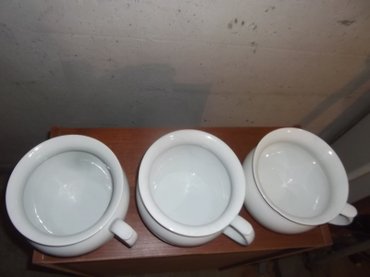 Ostale dečije stvari: Tute porcelan za trojke, po komadu. 

Ne odgovaram na sms poruke — 2