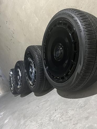 lider disk type 1 per page 40: Range Rover üçün tam komplekt disklər və təkərlər - Disklər: orijinal — 1