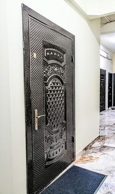 Metall giriş qapısı – dekorativ relyefli dizayn - Material: qalın