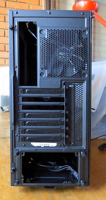 Ostali kompjuterski delovi: NZXT S340 Elite Black 4x NZXT Funs 2x140 + 2x120mm + HDMI NZXT S340 — 12