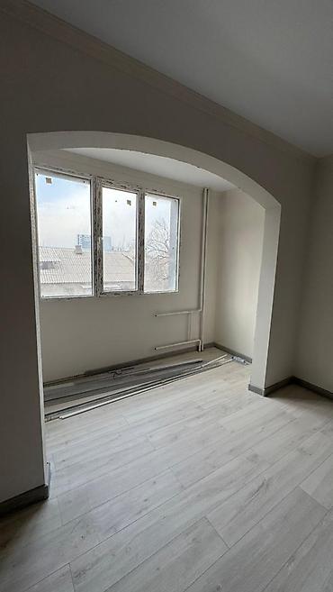 Продажа квартир: 1 комната, 44 м², 106 серия улучшенная, 3 этаж, Дизайнерский ремонт at lalafo.kg — 4 Продажа квартир: 1 комната, 44 м², 106 серия улучшенная, 3 этаж, Дизайнерский ремонт — 4