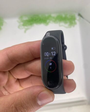 Smart qolbaqlar: Yeni, Smart qolbaq, Xiaomi — 2