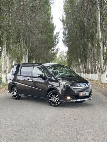 Honda: Honda Stepwgn: 2005 г., 2 л, Автомат, Бензин, Минивэн — 8