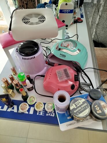 Toy paltarları və aksesuarları: Dırnaq üçün gel lak, İşlənmiş, Ünvandan götürmə
