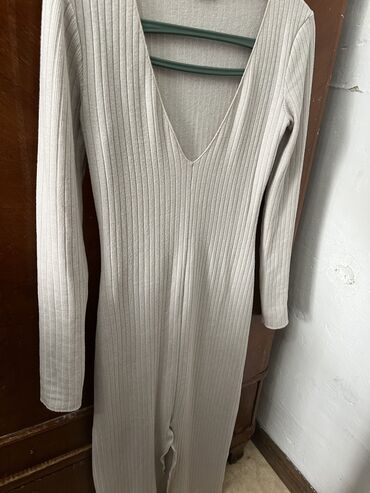 платье рубашка zara: Вечернее платье, Длинная модель, С рукавами, M (EU 38)