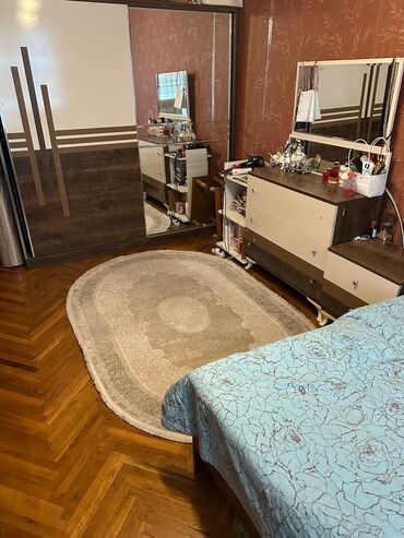 Qarajlar: 3 otaqlı, 78 kv. m