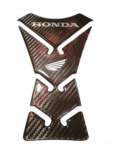apriori marka: HONDA CARBON - tank pad - 506 📌 Opis: Samolepljivi protektor za — 1
