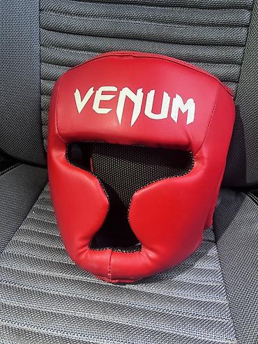 Venum boks/MMA baş qoruyucusu - Brend: Venum - Rəng: Qırmızı, ağ loqo lalafo.az -da Venum boks/MMA baş qoruyucusu - Brend: Venum - Rəng: Qırmızı, ağ loqo