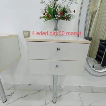 tumba mebel: Salon ucun 4 eded tumba.1-i 50 azn.Unvan Gence şəhəri(sevaesmet
