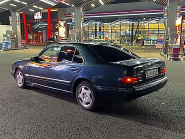 Продажа авто: Mercedes-Benz E-Class: 1997 г., 2.8 л, Автомат, Бензин, Седан — 4