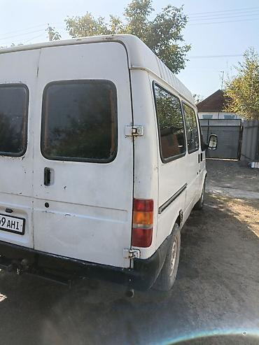 8 4: Ford Transit: 1994 г., 2.5 л, Механика, Дизель, Фургон — 1