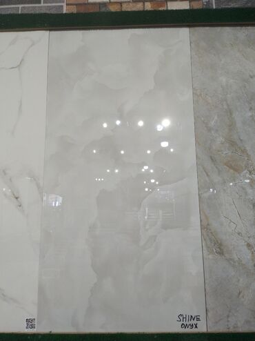 metbex ucun kafel metlax: Məhsul: Parlaq keramika plitə – Shine Onyx - Dizayn: Ağ-boz oniks