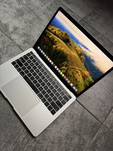 ipad pro 2018 бишкек: Ноутбук, Apple, 16 ГБ ОЭТ, Intel Core i7, 13.3 ", Колдонулган, Жумуш, окуу үчүн, эс тутум SSD