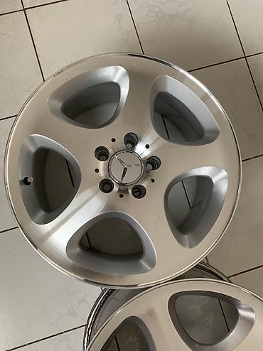 Колеса в сборе: Колеса в сборе 235 / 45 / R 17, Лето, Б/у, Комплект, Легковые, Литые, отверстий - 5 — 5