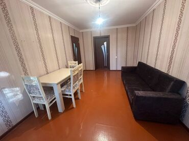 3 комнатная квартира: 2 xanım otaq yoldaşı axtarılır, ev yeni təmirdən çıxıb kirayə