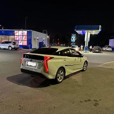 Toyota: Toyota Prius: 2016 г., Автомат, Гибрид — 3