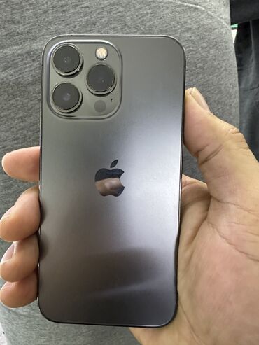 куплю айфон 6 плюс: IPhone 13 Pro, Колдонулган, 128 ГБ, Black Titanium, Каптама, Коргоочу айнек, 82 %