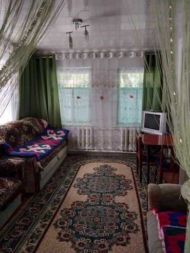 сниму дом на иссык куле: 70 м², 4 комнаты, Подвал, погреб, Забор, огорожен