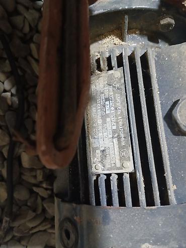 mesalka za beton: 2 ədəd Paltartikən maşın mühərriki satılır.tam işlək — 4