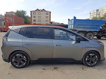 byd e6: Электромобиль Aion Y (бренд GAC AION) Кузов и дизайн: - Компактный — 4