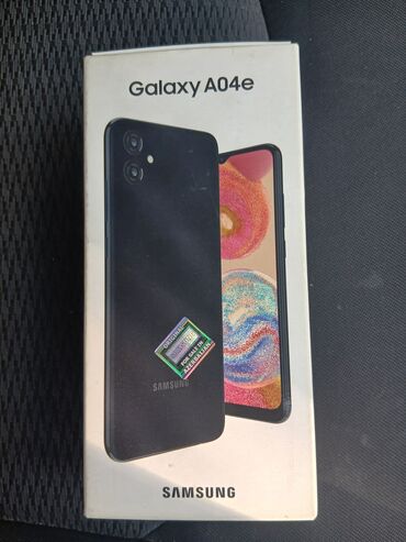Boşqablar: Samsung Galaxy A04e, rəng - Qara, Zəmanət