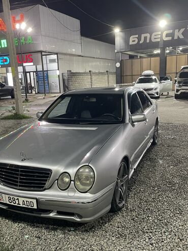 срочно срочно продаю машина: Mercedes-Benz C-Class: 2001 г., 3.2 л, Автоматтык, Бензин, Седан