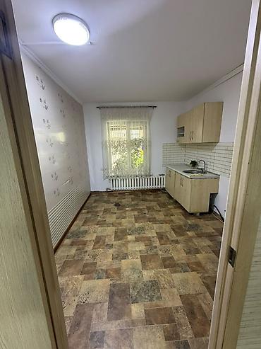 чикаго: Сдаётся в аренду дом площадью 100 кв.м, расположенный на первой линии — 3