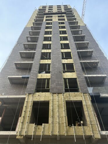 дом на обмен: 2 бөлмө, 67 кв. м, Элитка, 3 кабат, ПСО (өзү оңдоп түзөтүп бүтүү үчүн)