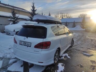 Toyota: Toyota Ipsum: 2002 г., 2.4 л, Автомат, Бензин, Минивэн — 12