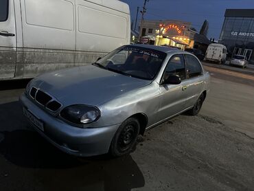 авто джипы: Daewoo Lanos: 1997 г., 1.5 л, Механика, Бензин, Седан