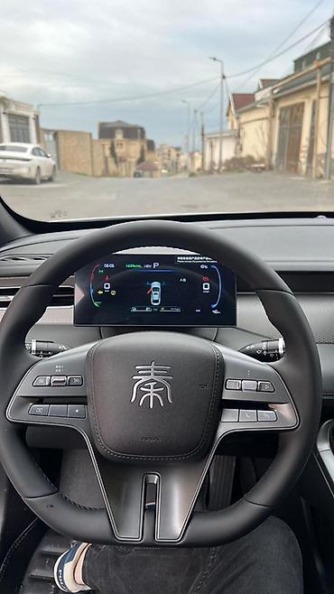 byd diskleri: BYD Qin Plus DM-i sedan - Geniş və aerodinamik kuzov, ağ rəng, tam — 4
