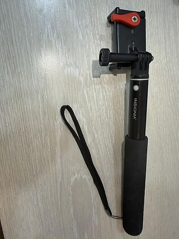 selfi cubuğu: INSIGNIA selfi çubuğu – smartfonlar üçün teleskopik monopod -Gəzinti — 3