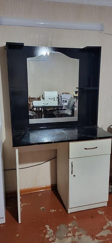 online mebel: TƏCILI SATILIR Salon üçün masa və güzgü seti - Güzgünün hər iki — 2