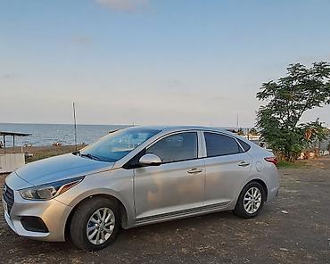avto aksesuar kredit: Hyundai Accent: 1.6 l | 2018 il Sedan — 4