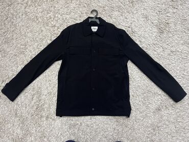 пальто чёрное: Мужская рубашка, S (EU 36), Zara, Новый, цвет - Черный