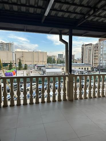 Продажа квартир: 2 комнаты, 65 м² — 13