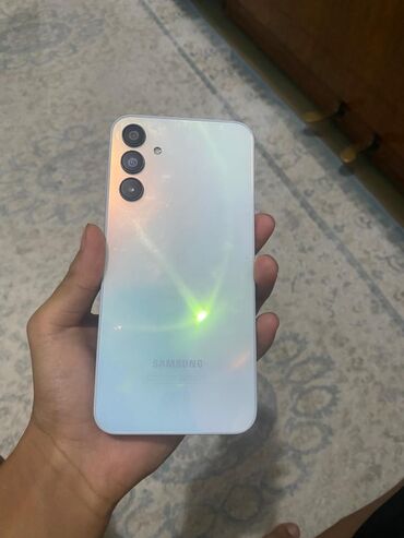 макбук 2013 года: Samsung Galaxy A15, Б/у, 128 ГБ, цвет - Белый, 2 SIM