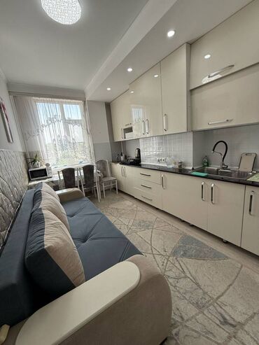 Продажа квартир: 1 комната, 39 м², Индивидуалка, 2 этаж, Евроремонт