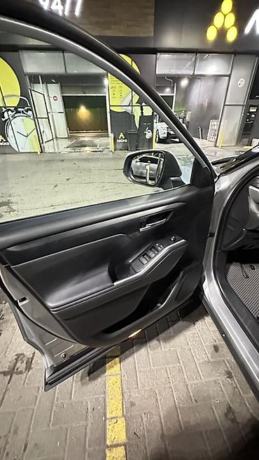 Toyota: Toyota Highlander: 2020 г., 2.5 л, Вариатор, Гибрид, Кроссовер — 8