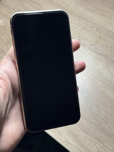 Apple iPhone: IPhone 11, Б/у, 128 ГБ, Белый, Защитное стекло, Чехол, Кабель, 78 % — 2